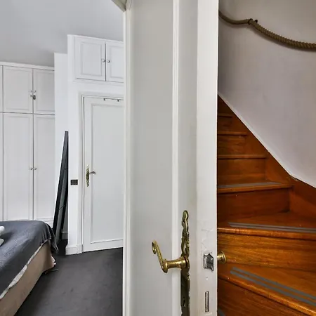 Seguier Proche Seine Apartment
